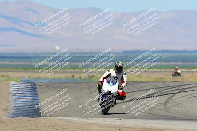 media/May-29-2022-Lets Ride (Sun) [[e8986be515]]/B Group/1020am (Outside Grapevine)/